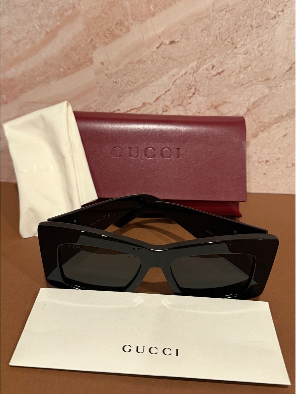 NIB Authentic GUCCI GG1842S Black Butterfly Sunglasses 53mm ($590 MSRP)
